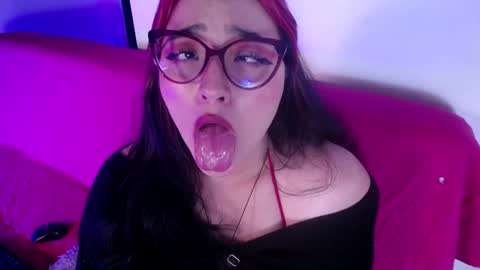 Miss Loise online show from 01.11.25