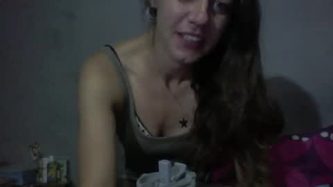 Snapshot of missmeandre chatting on 12.02.24 4bdn couple online show from 12.02.24