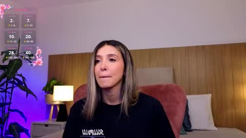 Snapshot of missmonaco chatting on 01.09.25 Emma Rivera online show from 01.09.25