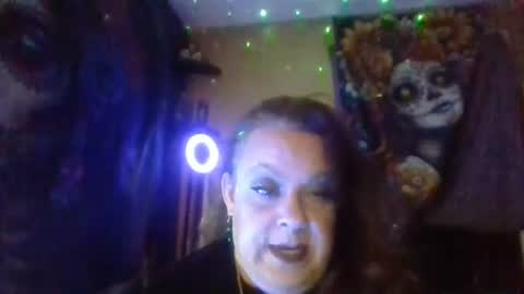 Snapshot of missmoonshyne13 chatting on 07.25.26 missmoonshyne13 online show from 07.25.26