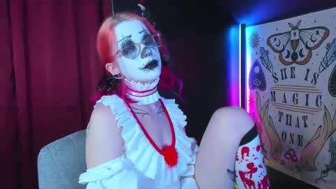 Snapshot of missnikkivill chatting on 10.06.25 Mistress Nikki Vill online show from 10.06.25