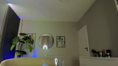 Miss Obsidian online show from 02.19.26