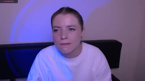 Snapshot of missoliviaa_ chatting on 11.01.25 Olivia online show from 11.01.25