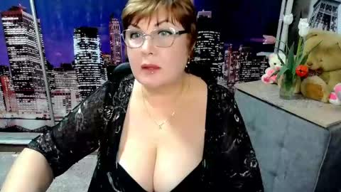 Snapshot of missritabella chatting on 04.23.26 Rita online show from 04.23.26