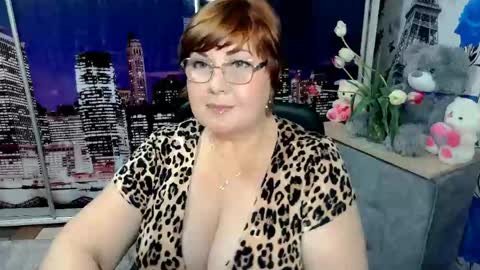 Snapshot of missritabella chatting on 05.11.26 Rita online show from 05.11.26