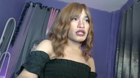 Snapshot of missrufaxxx chatting on 12.19.24 Cielo online show from 12.19.24