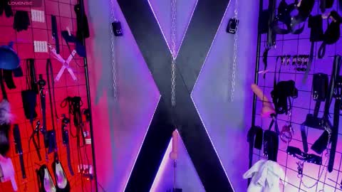 Snapshot of missscarlet_bella_bdsm chatting on 02.19.26 MissScarlet bella bdsm online show from 02.19.26