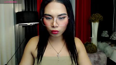 misstrishontop online show from 01.10.25