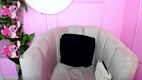 missvalery1 online show from 02.17.25