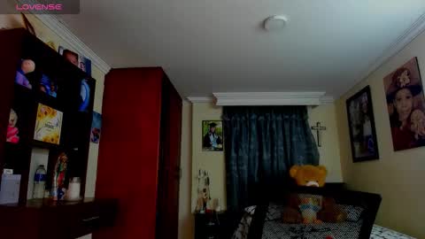 missvalery1 online show from 03.25.26