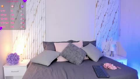 missvioleet online show from 03.23.26