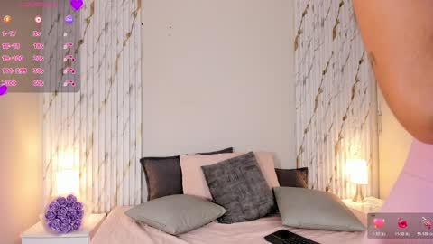 missvioleet online show from 04.04.26