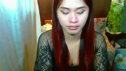 Snapshot of missviolet11 chatting on 01.04.25 SweetViolet online show from 01.04.25