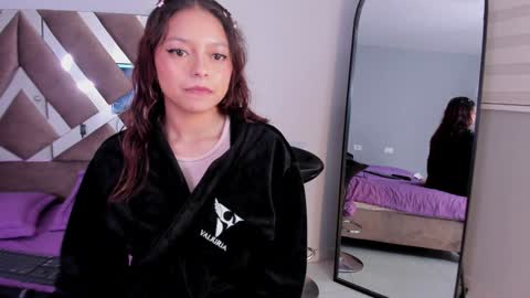 Miss online show from 02.04.25