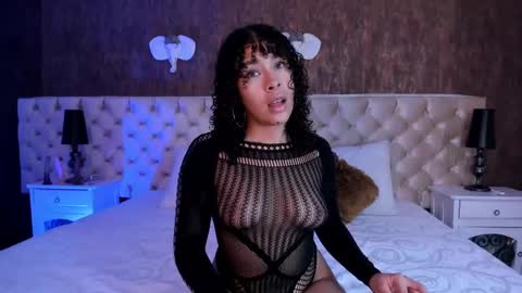 Missy Gainer online show from 01.12.25