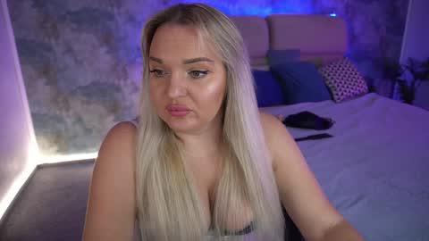 Snapshot of missyymartinezz chatting on 12.07.24 Amely online show from 12.07.24