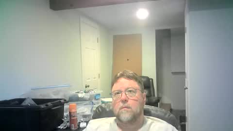 Mr. Happy online show from 04.04.26