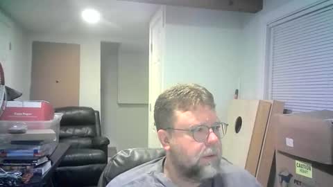 Mr. Happy online show from 04.21.26