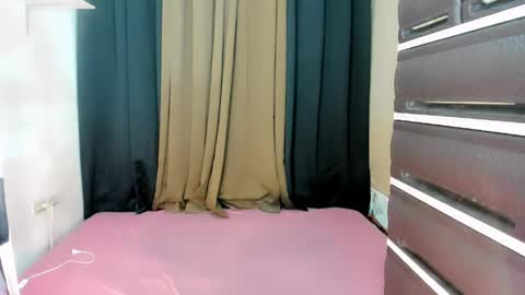 SAINT SACHI  will make your day  online show from 04.12.26