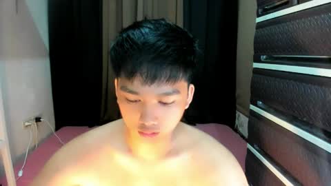 SAINT SACHI  will make your day  online show from 04.13.26