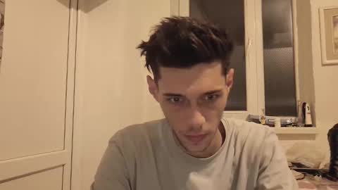 Snapshot of misteriosoxragazzo chatting on 11.18.25 MisteriosoXragazzoX online show from 11.18.25