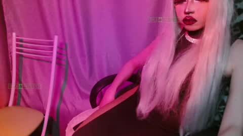 Snapshot of mistr_daria_femdom chatting on 05.08.26 mistr_daria_femdom online show from 05.08.26