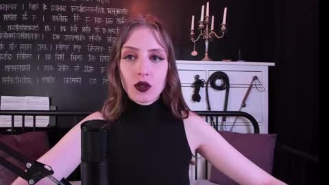 Snapshot of mistress_marlene chatting on 04.26.26 Mistress Marlene online show from 04.26.26