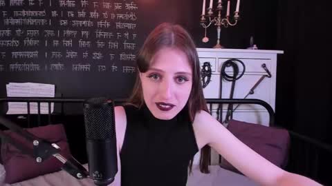 Snapshot of mistress_marlene chatting on 06.07.26 Mistress Marlene online show from 06.07.26