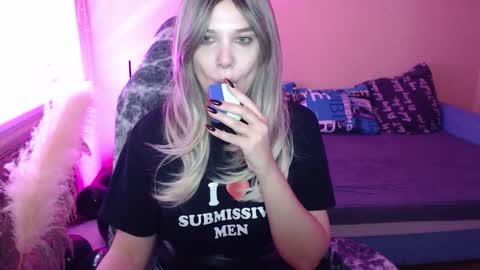 Miss Bailey online show from 11.13.25