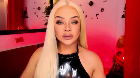 Snapshot of mistressivorykat chatting on 03.18.26 Call me MISS JAS online show from 03.18.26