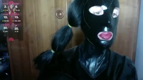 Snapshot of mistresslatexxx chatting on 01.04.25 Bianca online show from 01.04.25