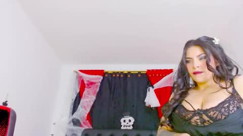 Mistresslombana online show from 10.23.25