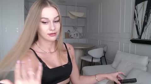 mistressuniverse online show from 09.28.25