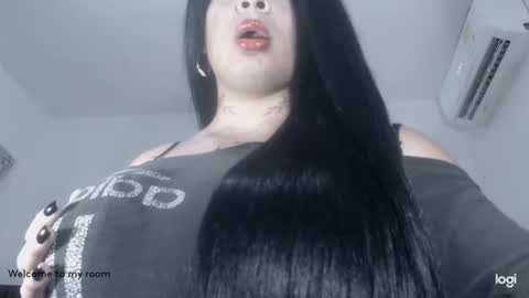 Snapshot of mistressxxalice chatting on 06.26.26 ALICE MADANE online show from 06.26.26