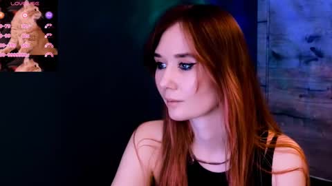 Snapshot of misty_arrow chatting on 02.05.25 Jenny online show from 02.05.25