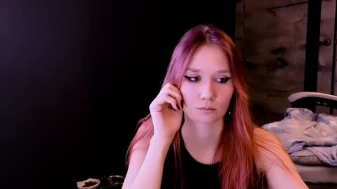 Snapshot of misty_arrow chatting on 03.10.25 Jenny online show from 03.10.25