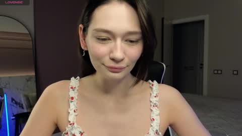 Snapshot of misty_roseee chatting on 02.14.25 misty_roseee online show from 02.14.25
