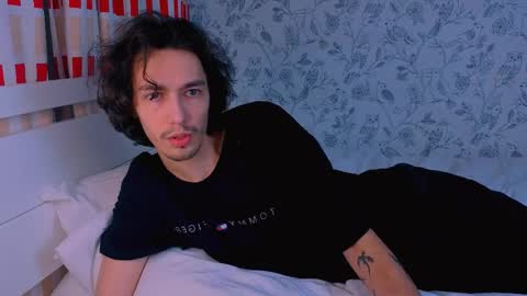 Snapshot of mitchelkors chatting on 04.01.26 MitchelKors online show from 04.01.26