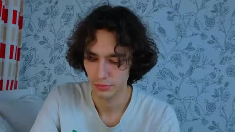 Snapshot of mitchelkors chatting on 04.13.26 MitchelKors online show from 04.13.26