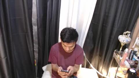 Snapshot of mitsubishixxx chatting on 11.24.25 Nardz online show from 11.24.25