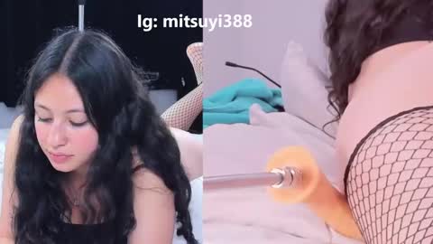 Snapshot of mitsuyi_cute chatting on 02.01.25 Mitsuyi online show from 02.01.25