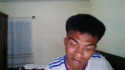 mixedboy_sexy online show from 10.05.25