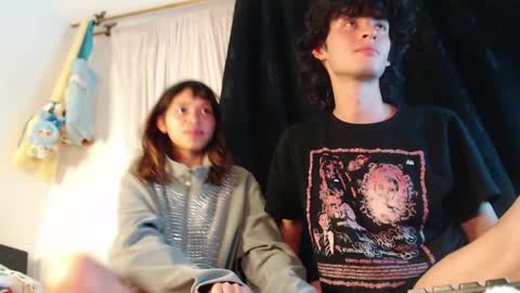 Snapshot of mixipeach chatting on 03.28.26 Naomi and Nekorii online show from 03.28.26