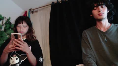 Snapshot of mixipeach chatting on 04.07.26 Naomi and Nekorii online show from 04.07.26