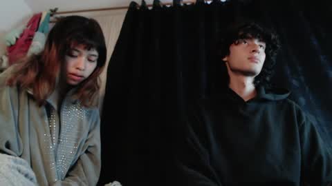 Snapshot of mixipeach chatting on 04.15.26 Naomi and Nekorii online show from 04.15.26