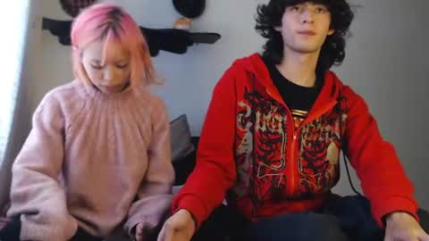 Naomi and Nekorii online show from 07.12.26