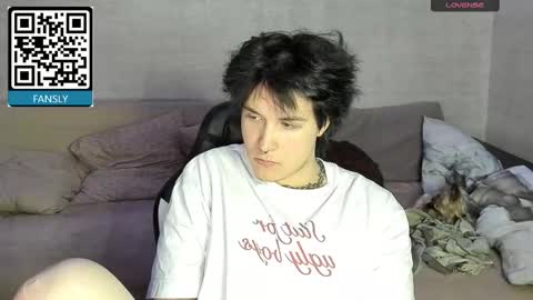 Snapshot of miya_meow_miku chatting on 09.25.25 MeowMiku online show from 09.25.25