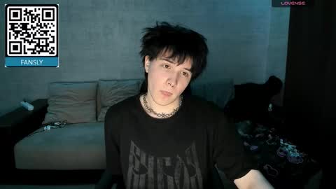 Snapshot of miya_meow_miku chatting on 10.29.25 MeowMiku online show from 10.29.25