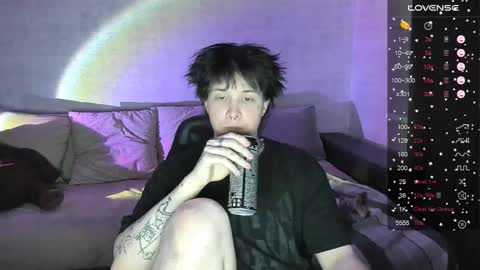 Snapshot of miya_meow_miku chatting on 11.15.25 MeowMiku online show from 11.15.25