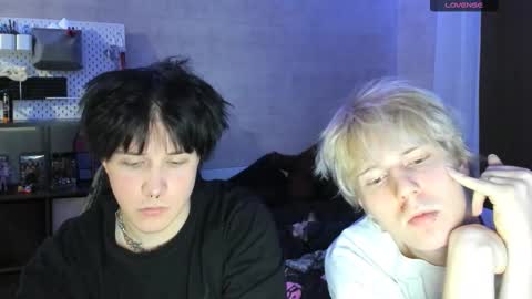 Snapshot of miya_meow_miku chatting on 11.29.25 MeowMiku online show from 11.29.25